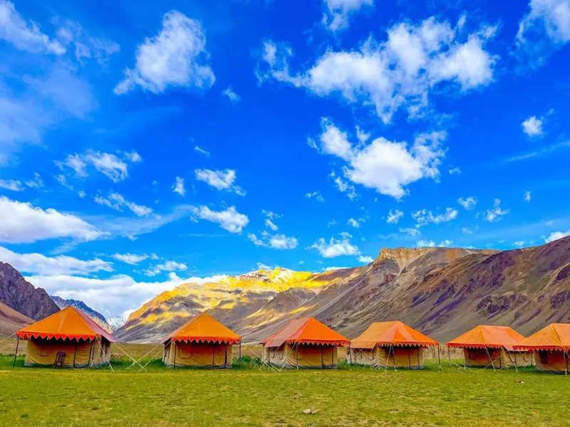 Sarchu tents and mountains on Himachal-Ladakh border